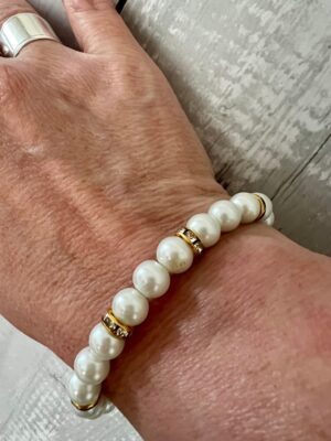 צמיד פנינים קלאסי