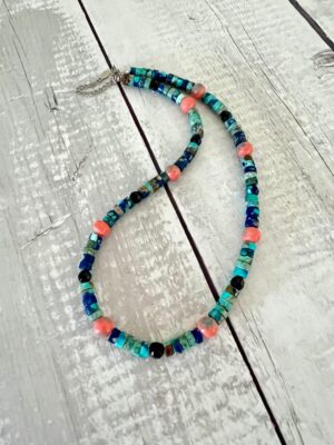 שרשרת אבני ג׳ספר שטוחות בטורקיז