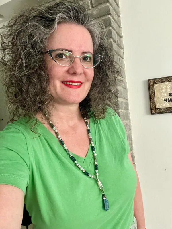 ⁦שרשרת ארוכה ירוק יער⁩ – תמונה ⁦6⁩