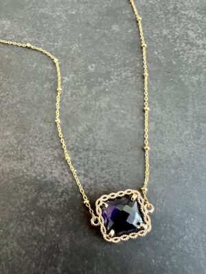 שרשרת לולאות חרוזים מרקיזה סגולה