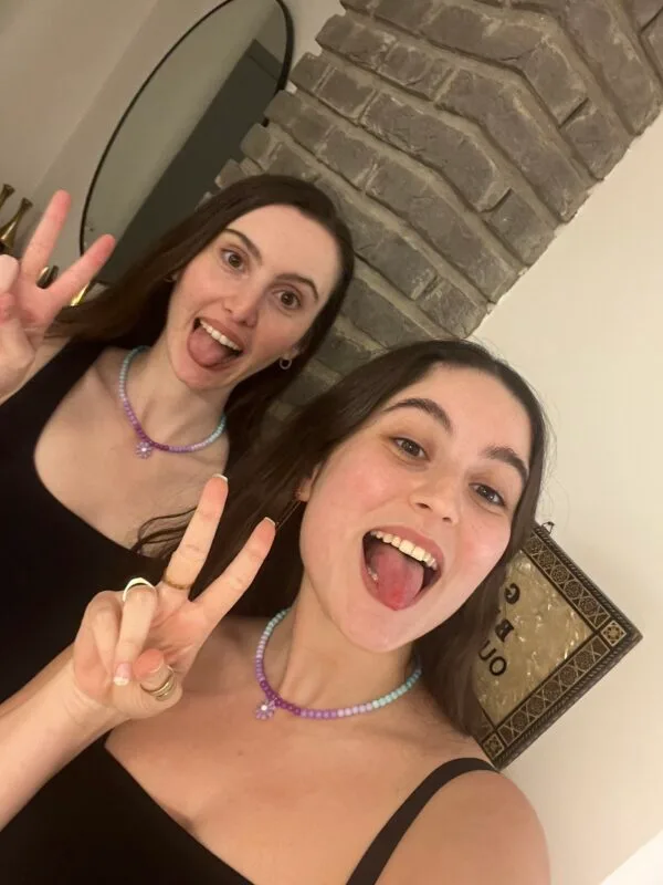 ⁦זוג מחרוזות צ׳וקר חברות סגול טורקיז⁩ – תמונה ⁦2⁩