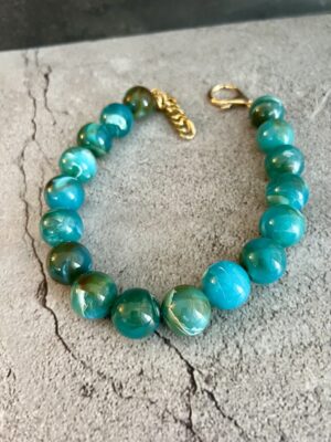 צ׳וקר טורקיז חרוזים גדולים