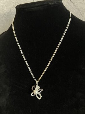 שרשרת פיגארו כסף 925 פרח משובץ פנינה