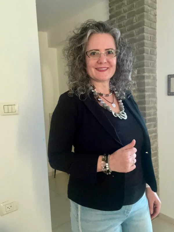 ⁦לוק קלאסי ואלגנטי עם נגיעה טרנדית⁩ – תמונה ⁦6⁩