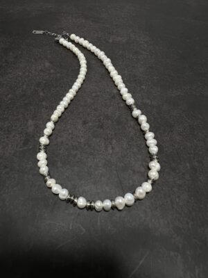 שרשרת פנינים וחרוזי המטייט כסופים