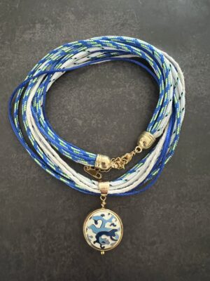 שרשרת חבלים כחול תליון אמנותי