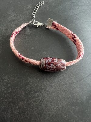 צמיד חבל ורוד חרוז קרמיקה