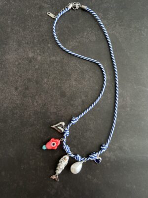 שרשרת צ׳ארמס חבל כחול