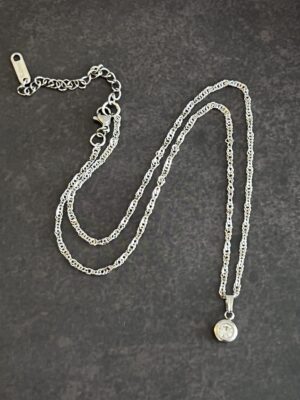 שרשרת DNA  תליון משובץ אבן