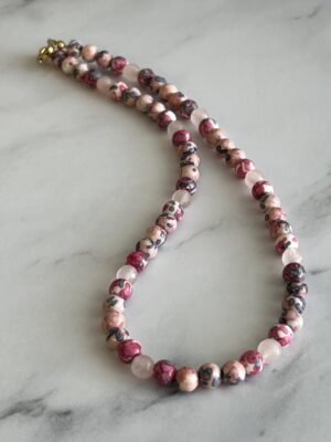 קולקציית גוונים שרשרת פוסיל ורוד מנומר