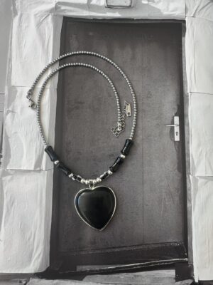 שרשרת לב אגת שחורה
