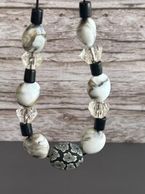 שרשרת אבני החול