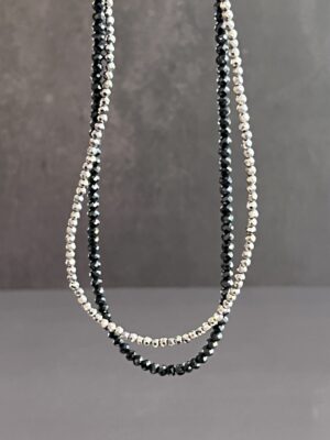 שרשרת חרוזי אוניקס וקריסטל