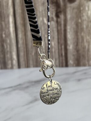 שרשרת זברה מטבע השראה כסוף