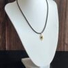 ⁦שרשרת חבל חום ותליון עין שומרת בחום⁩ – תמונה ⁦2⁩