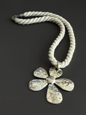 שרשרת חבל פרח כסוף