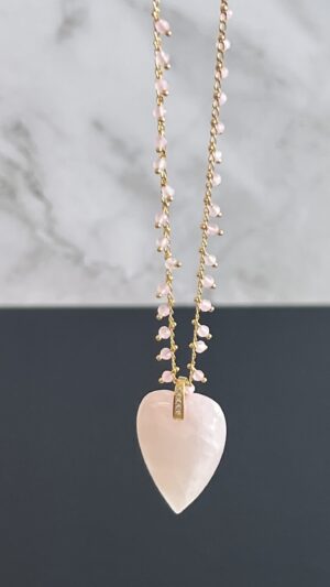 שרשרת ארוכה לב בוהו ורוד