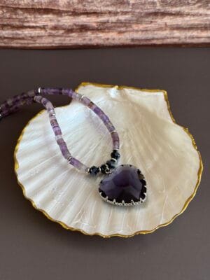 שרשרת חרוזי אמטיסט