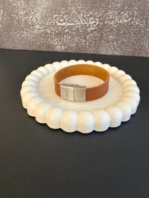 צמיד עור רחב חום