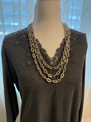 שרשרת לולאות שכבות כסופה