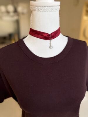 קולר בורדו עם זירקון