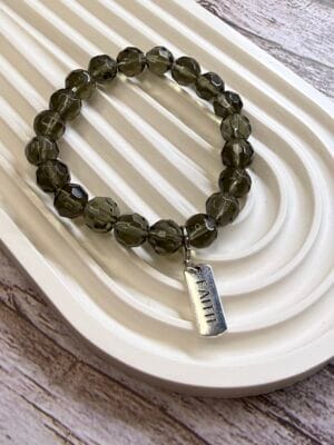 צמיד גמיש קריסטל שחור מעושן