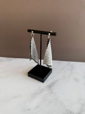 עגילי שטיח כסופים